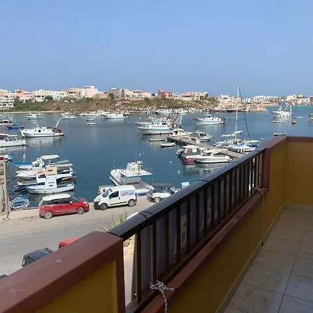 “pelagia” Vista Panoramica Porto Nuovo